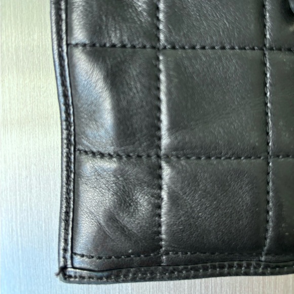 Chanel quilted box foldover envelope clutch - Picture 4 of 16